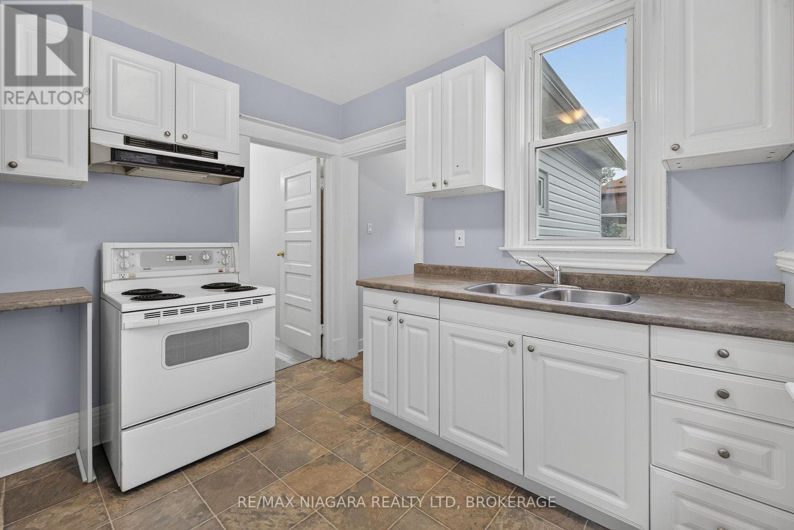 44 Lowell Avenue, St. Catharines (Downtown), Ontario  L2R 2E1 - Photo 20 - X14094072