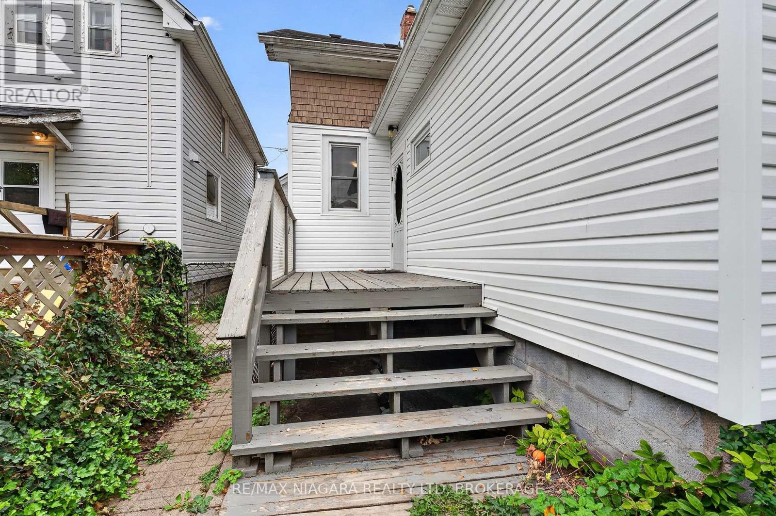 44 Lowell Avenue, St. Catharines (Downtown), Ontario  L2R 2E1 - Photo 28 - X14094072