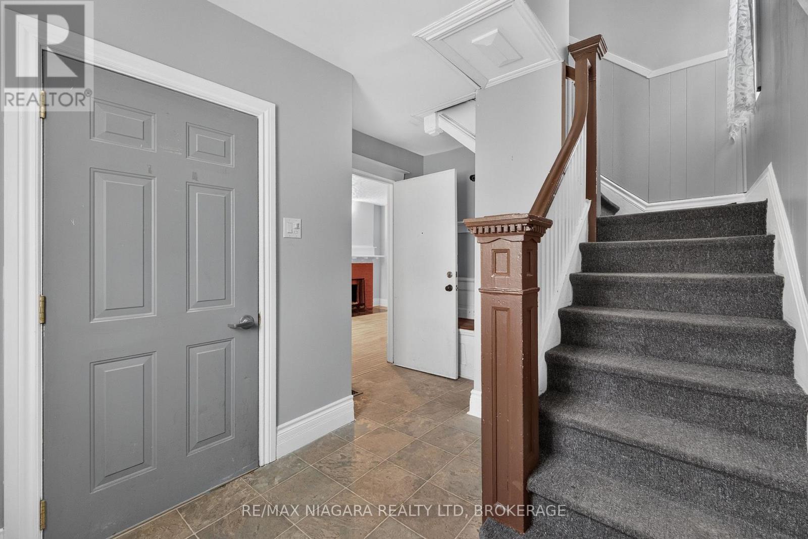 44 Lowell Avenue, St. Catharines, Ontario  L2R 2E1 - Photo 6 - X14094084