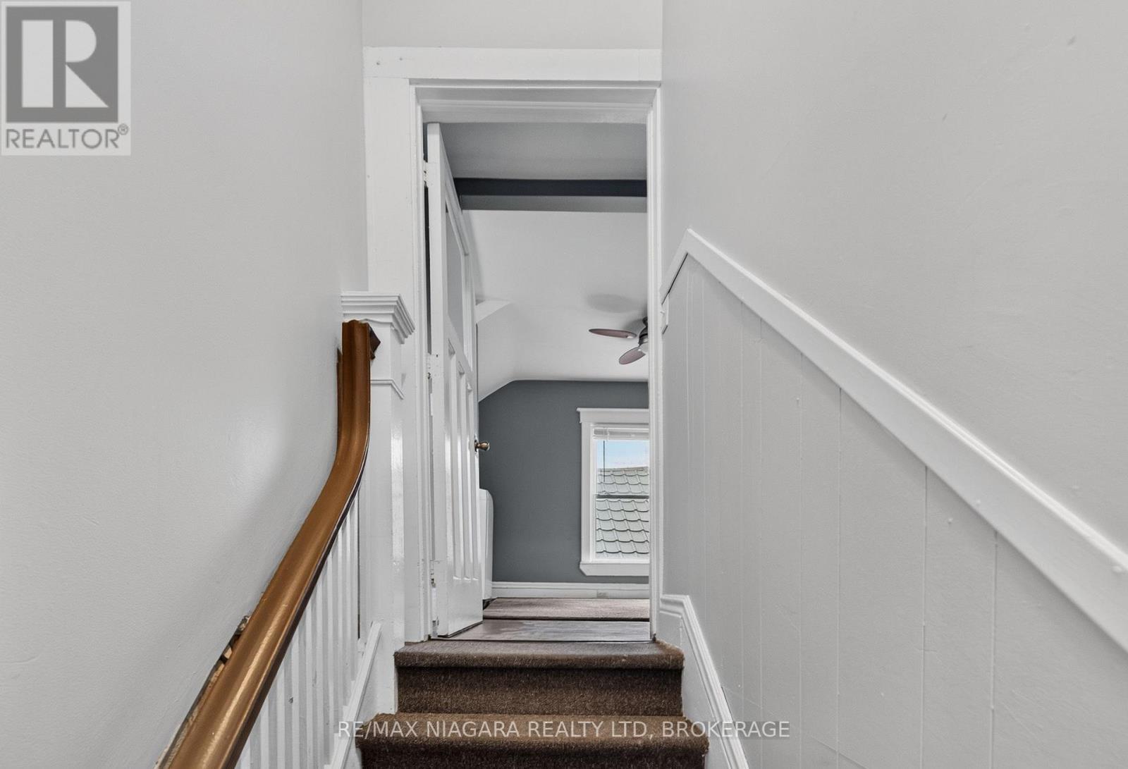 44 Lowell Avenue, St. Catharines, Ontario  L2R 2E1 - Photo 9 - X14094084