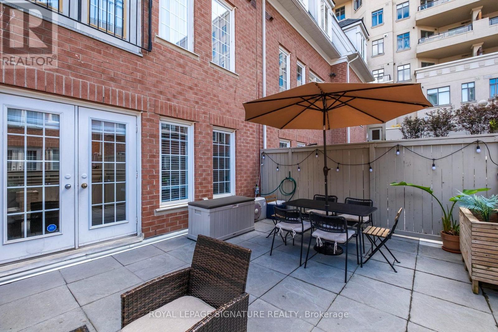 8c Portland Street, Toronto, Ontario  M5V 3N6 - Photo 20 - C14093998