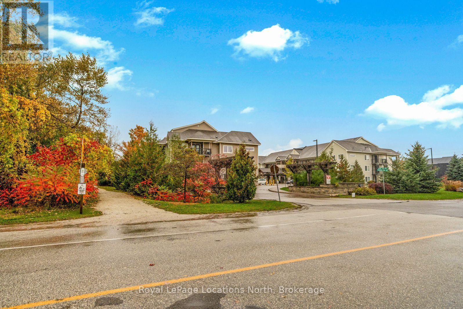 300 - 1 BRANDY LANE DRIVE, collingwood, Ontario