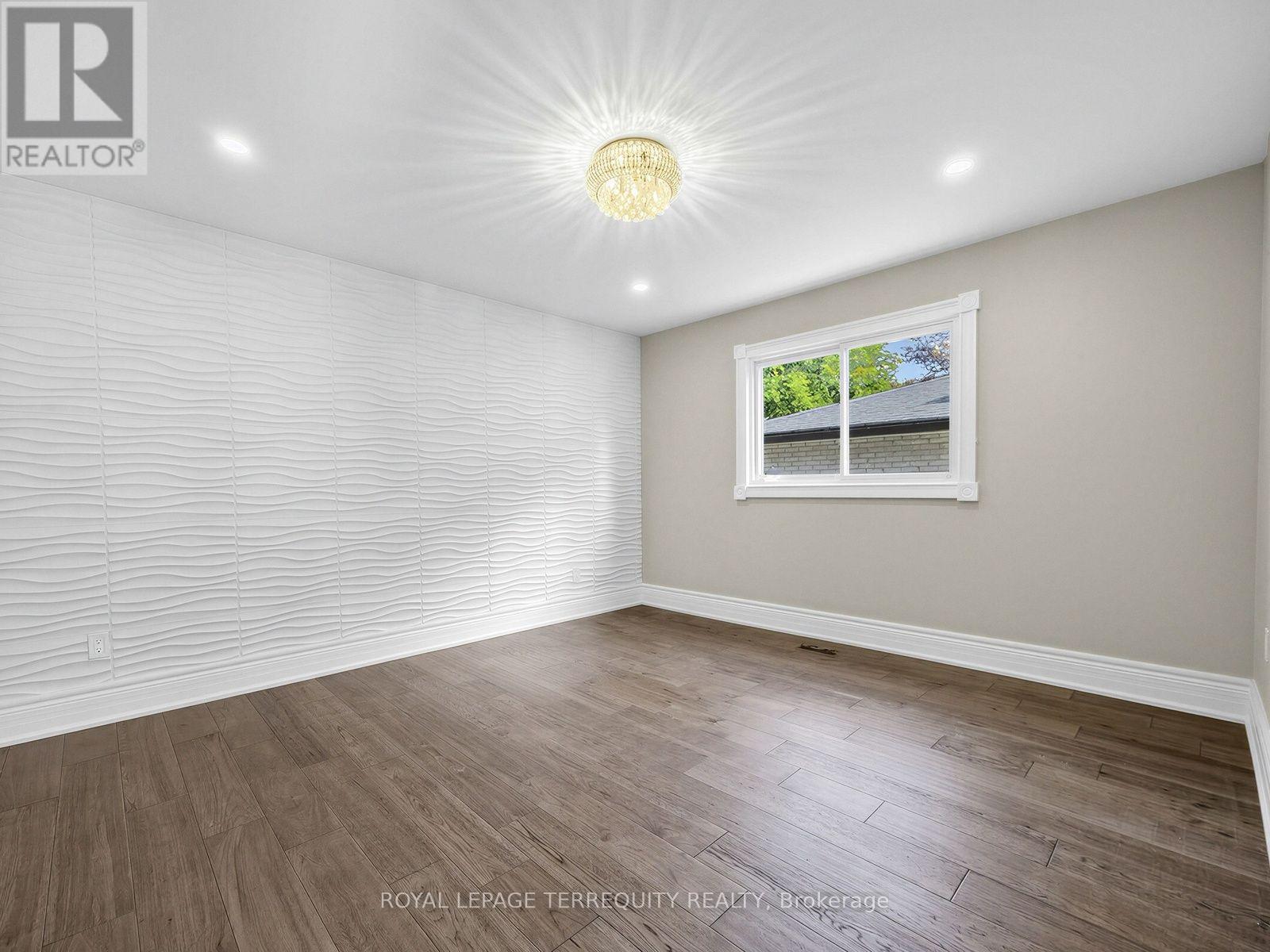 124 Bathgate Drive, Toronto, Ontario  M1C 1T5 - Photo 10 - E14094128