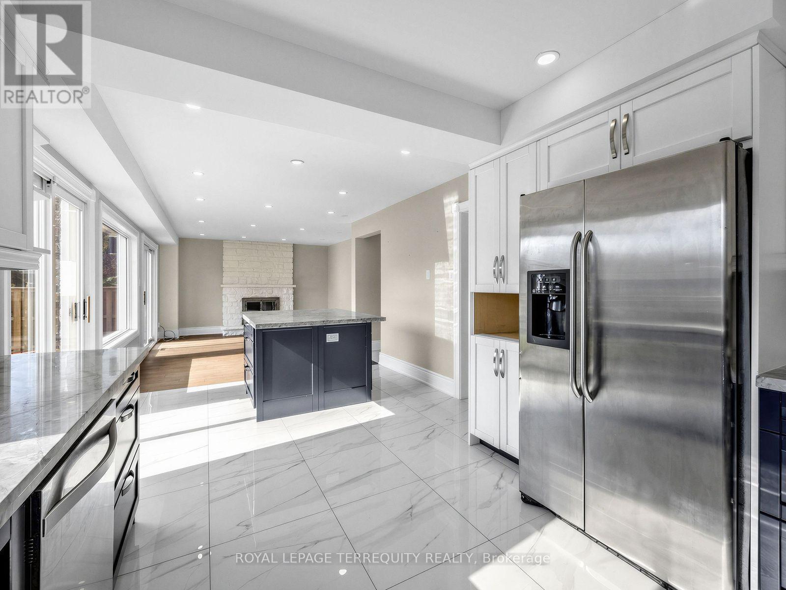124 Bathgate Drive, Toronto, Ontario  M1C 1T5 - Photo 15 - E14094128