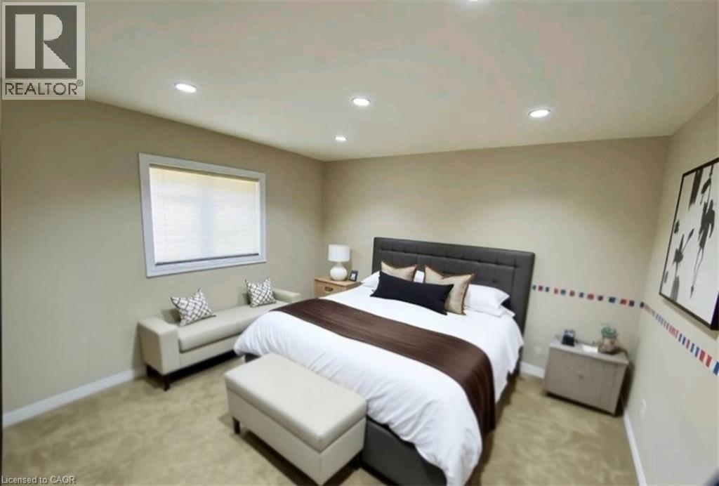 319 Moorlands Crescent, Kitchener, Ontario  N2P 0C5 - Photo 11 - 40872347