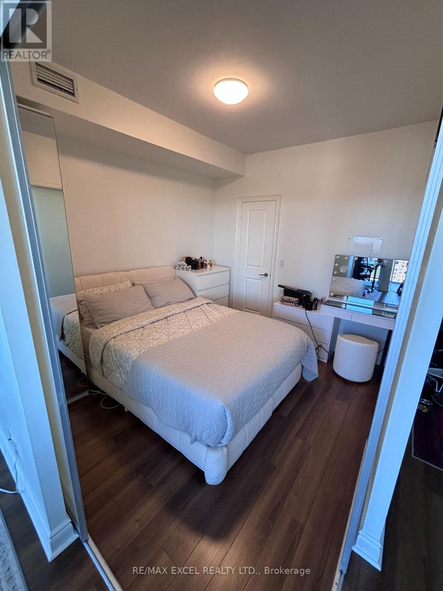 4201 - 28 Ted Rogers Way, Toronto, Ontario M4Y 2W7 - Photo 12 - C14086272