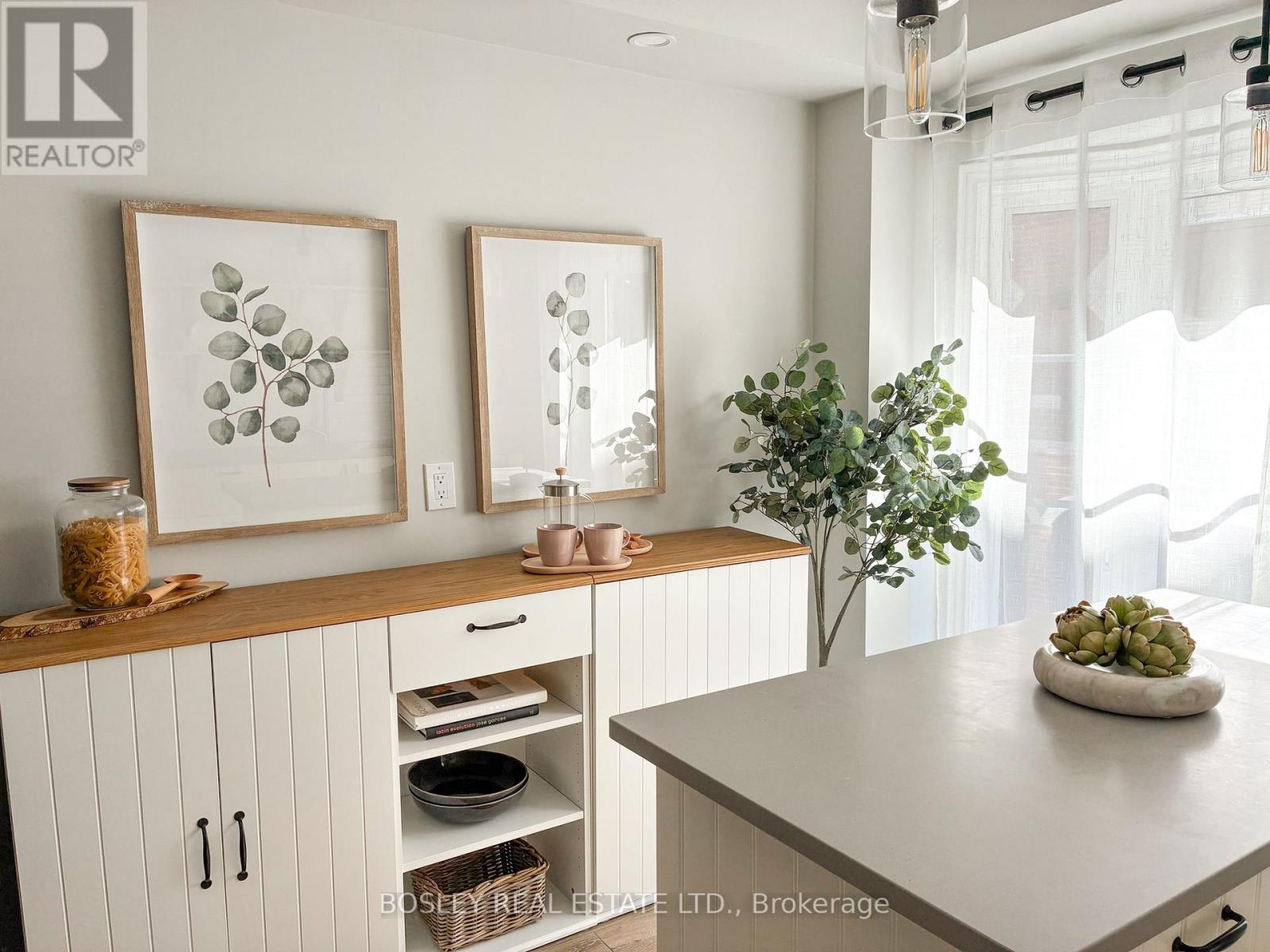 3 - 64 Old Mill Terrace, Toronto, Ontario  M8X 1A2 - Photo 12 - W14087692