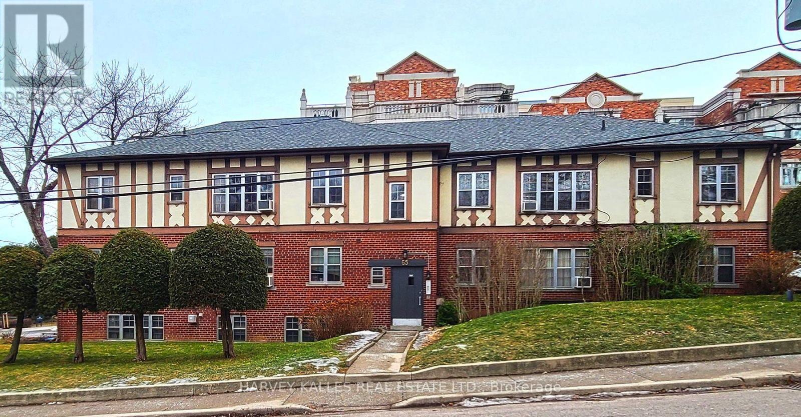 1B - 65 OLD MILL ROAD, Toronto, Ontario
