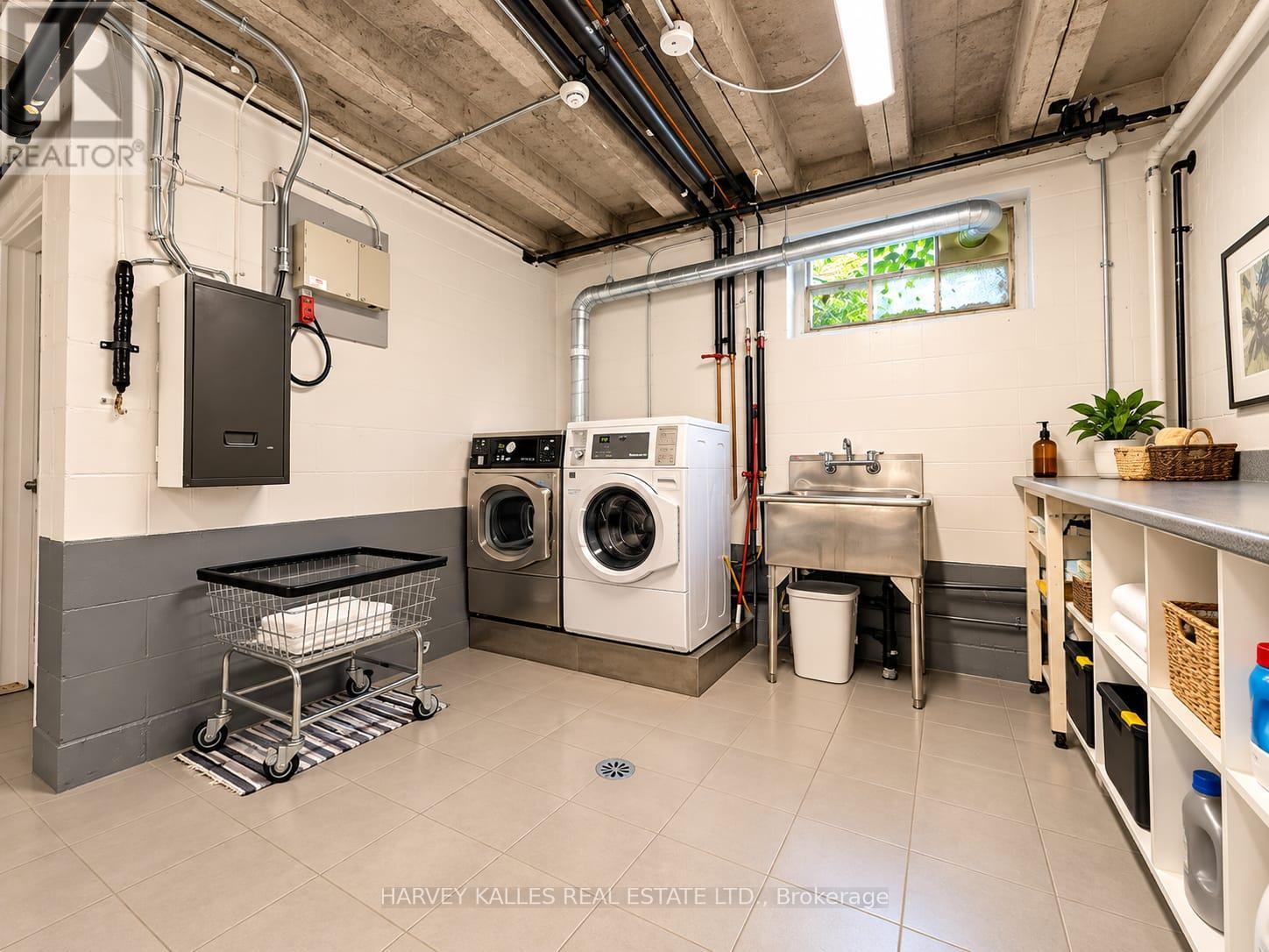 1b - 65 Old Mill Road, Toronto, Ontario M8X 1G9 - Photo 32 - W13883700