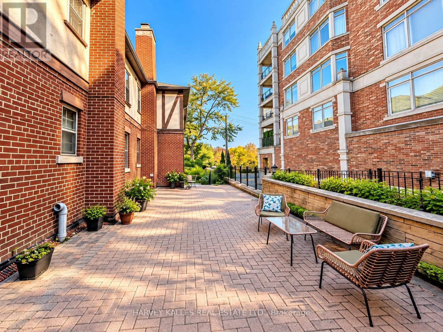 1b - 65 Old Mill Road, Toronto, Ontario M8X 1G9 - Photo 29 - W13883700