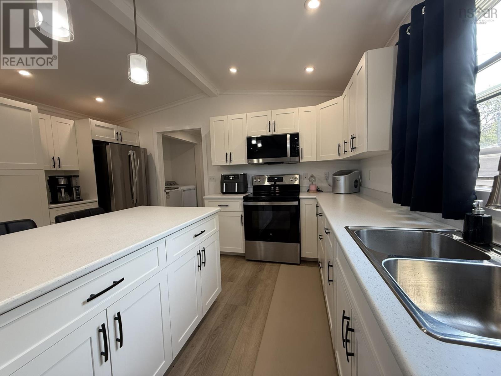 4 Matheson Drive, Salmon River, Nova Scotia  B2N 7G3 - Photo 11 - 202626150
