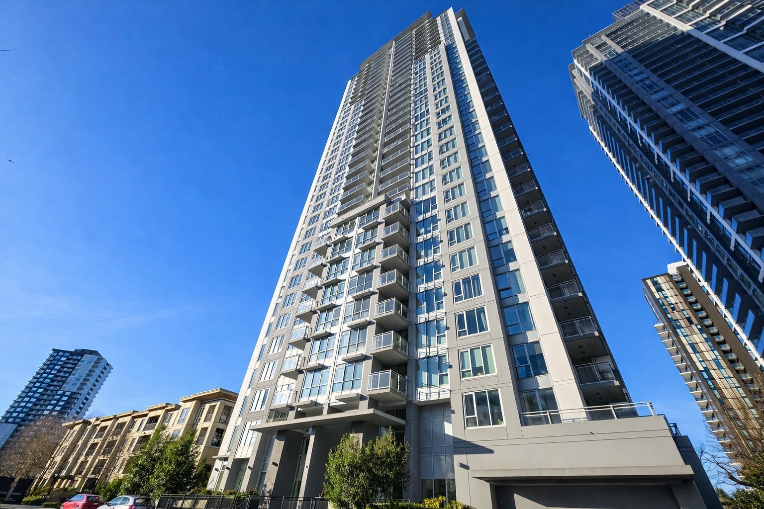 1508 13325 102A AVENUE, surrey, British Columbia