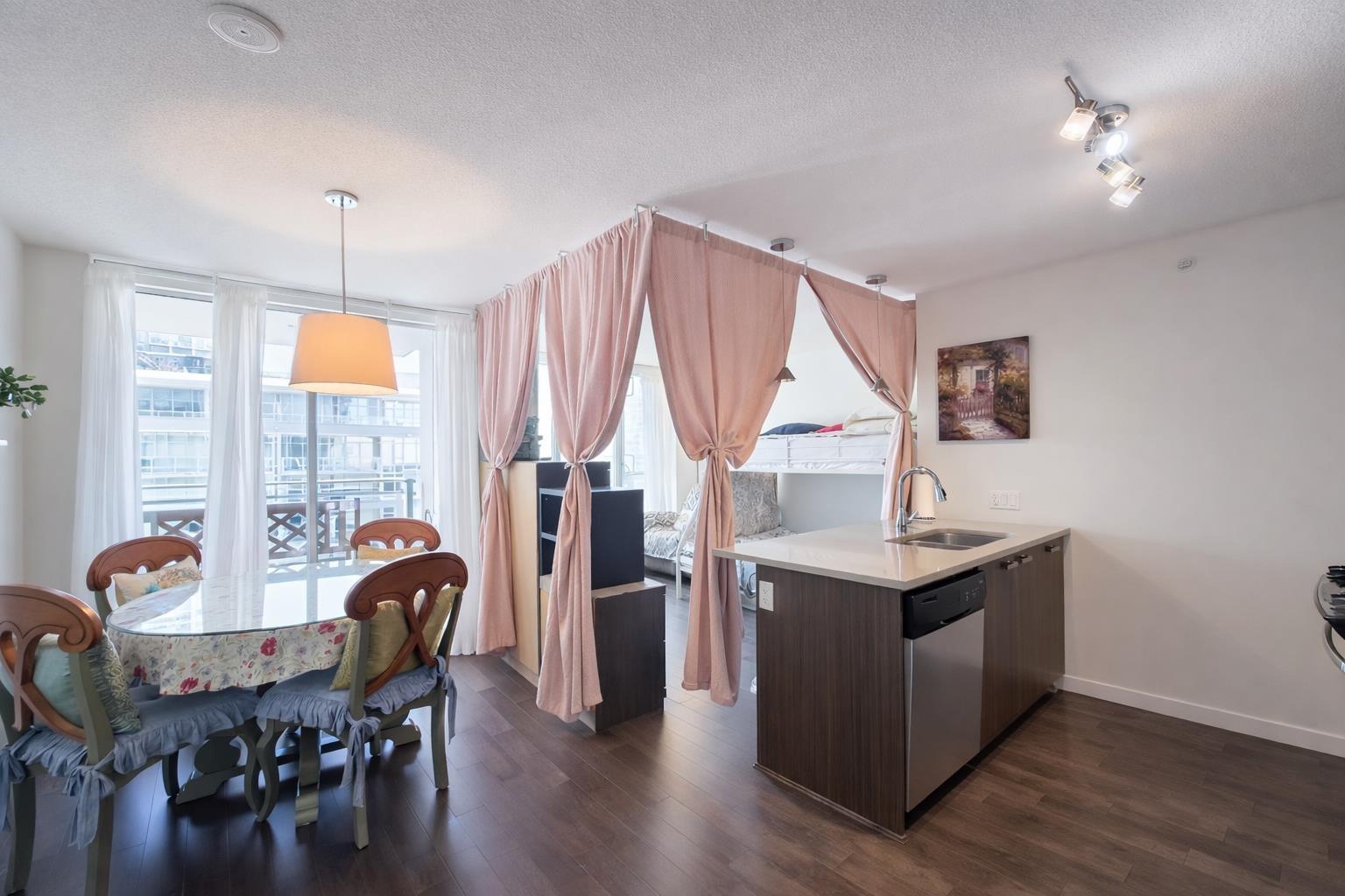 1508 13325 102A AVENUE