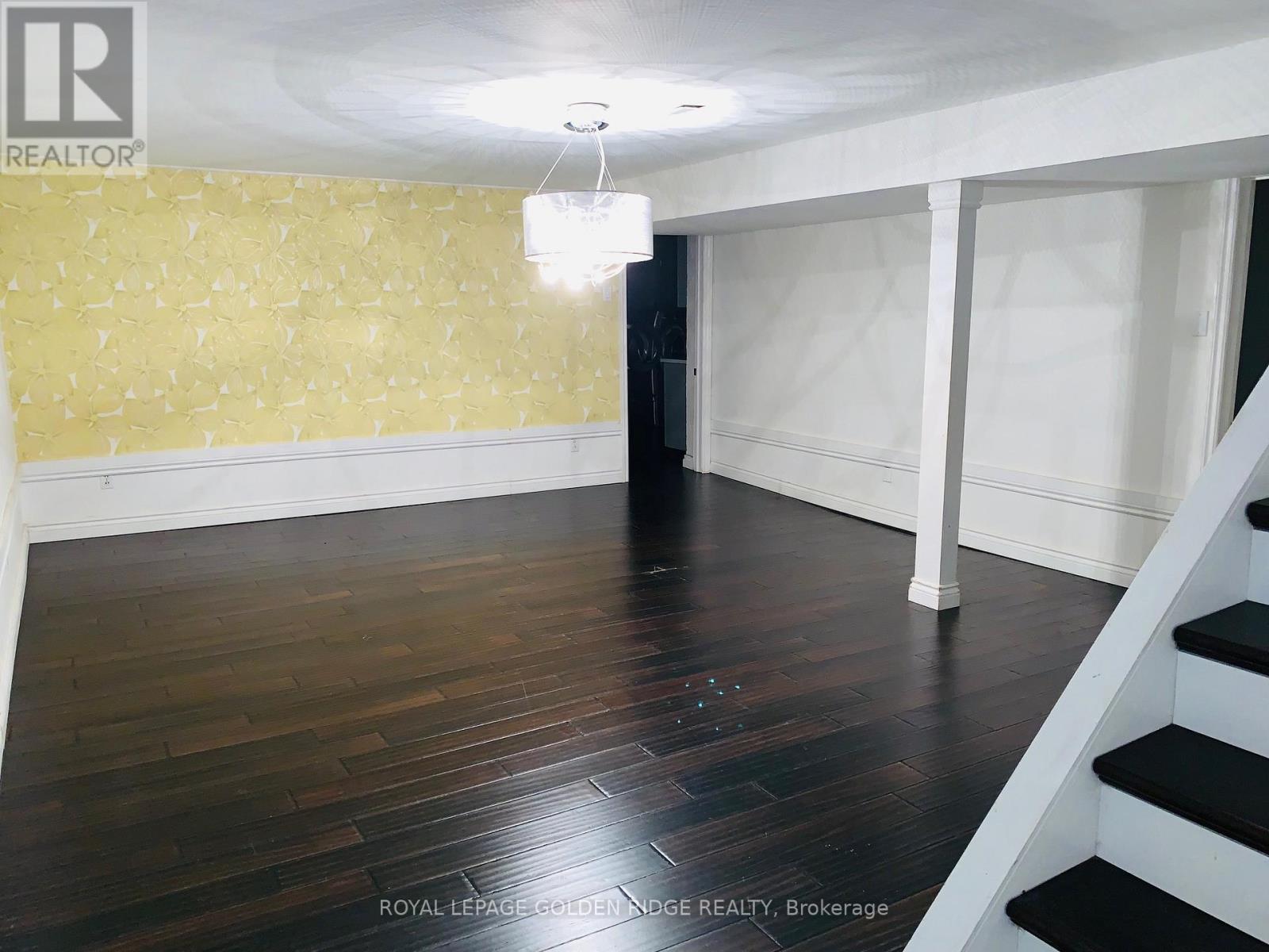121 Castle Crescent, Oakville, Ontario  L6J 5H4 - Photo 17 - W14094004