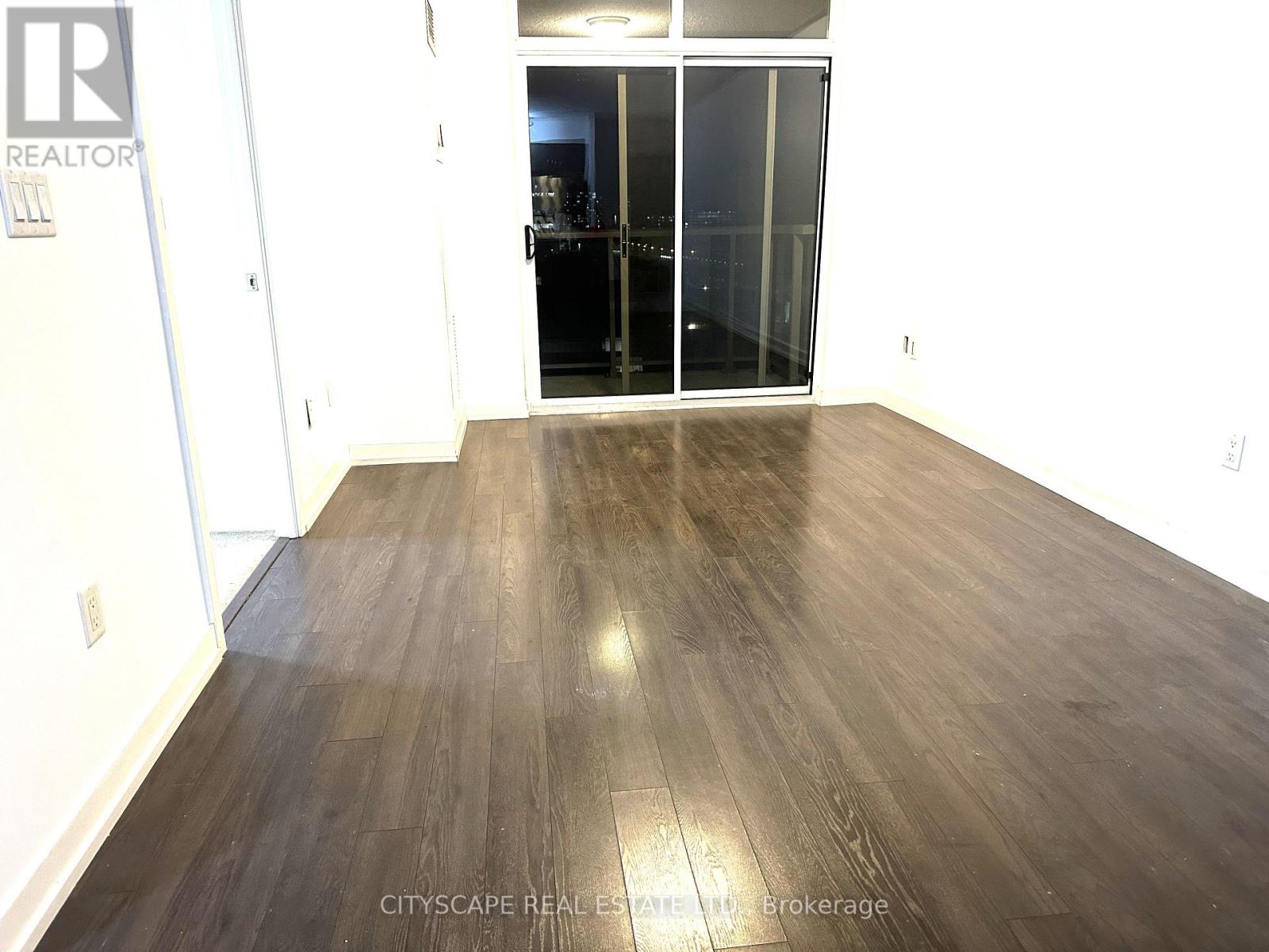 605 - 812 Lansdowne Avenue, Toronto, Ontario  M6H 4K5 - Photo 3 - W14094056