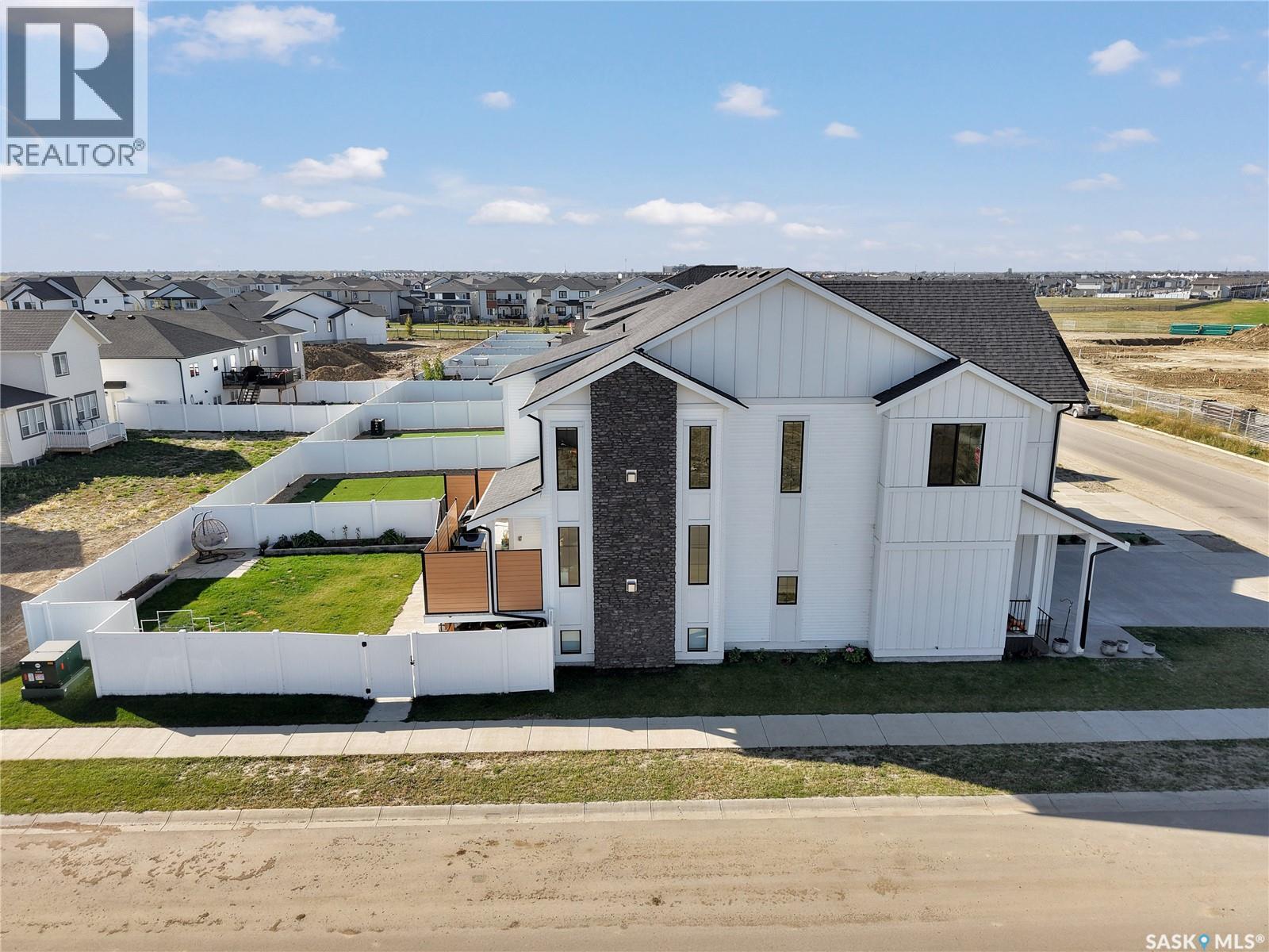 940 Feheregyhazi Boulevard, Saskatoon, Saskatchewan  S7W 1E1 - Photo 48 - SK051400