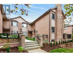 15 - 38 ELORA DRIVE, Hamilton, Ontario