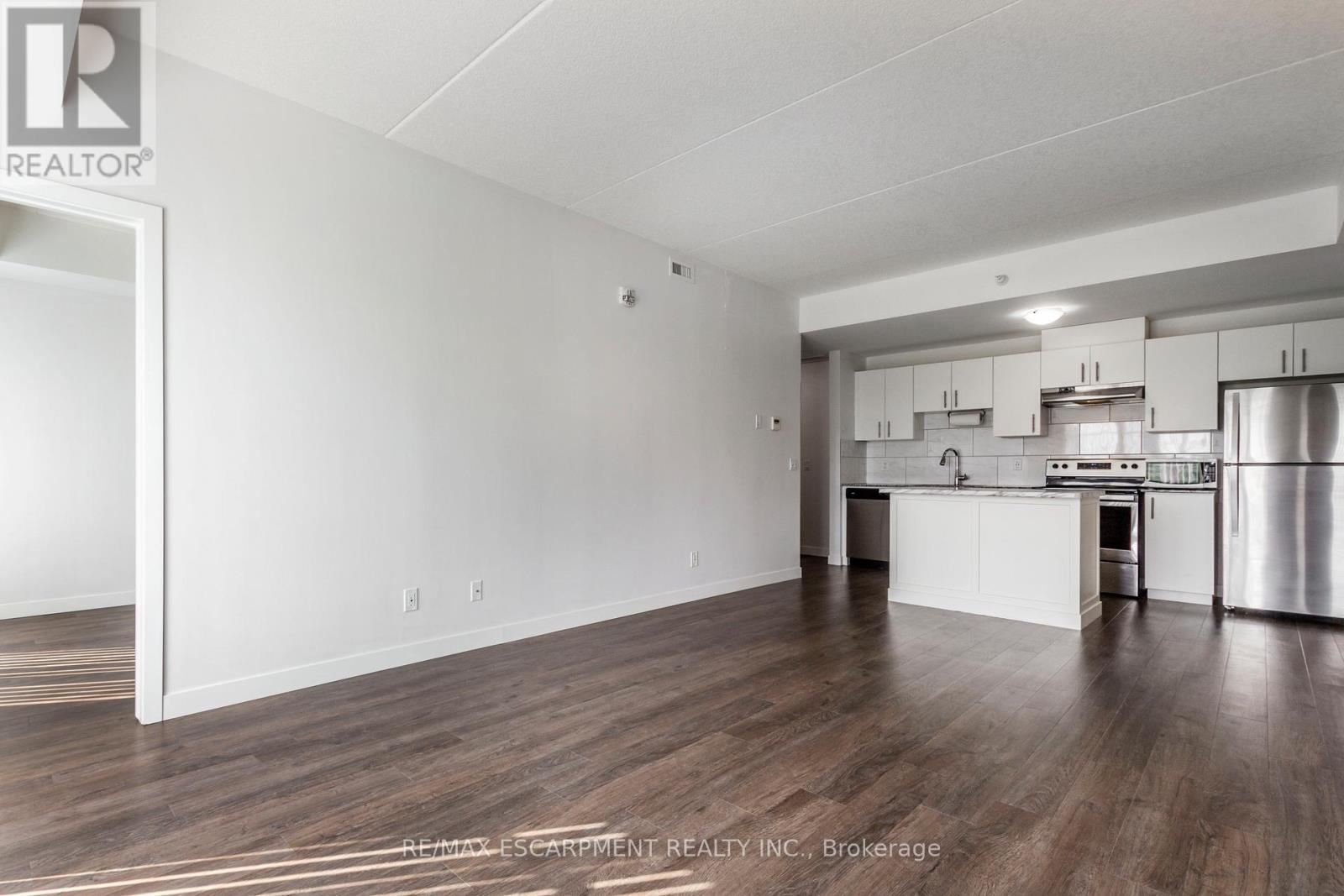 306 - 175 COMMONWEALTH STREET