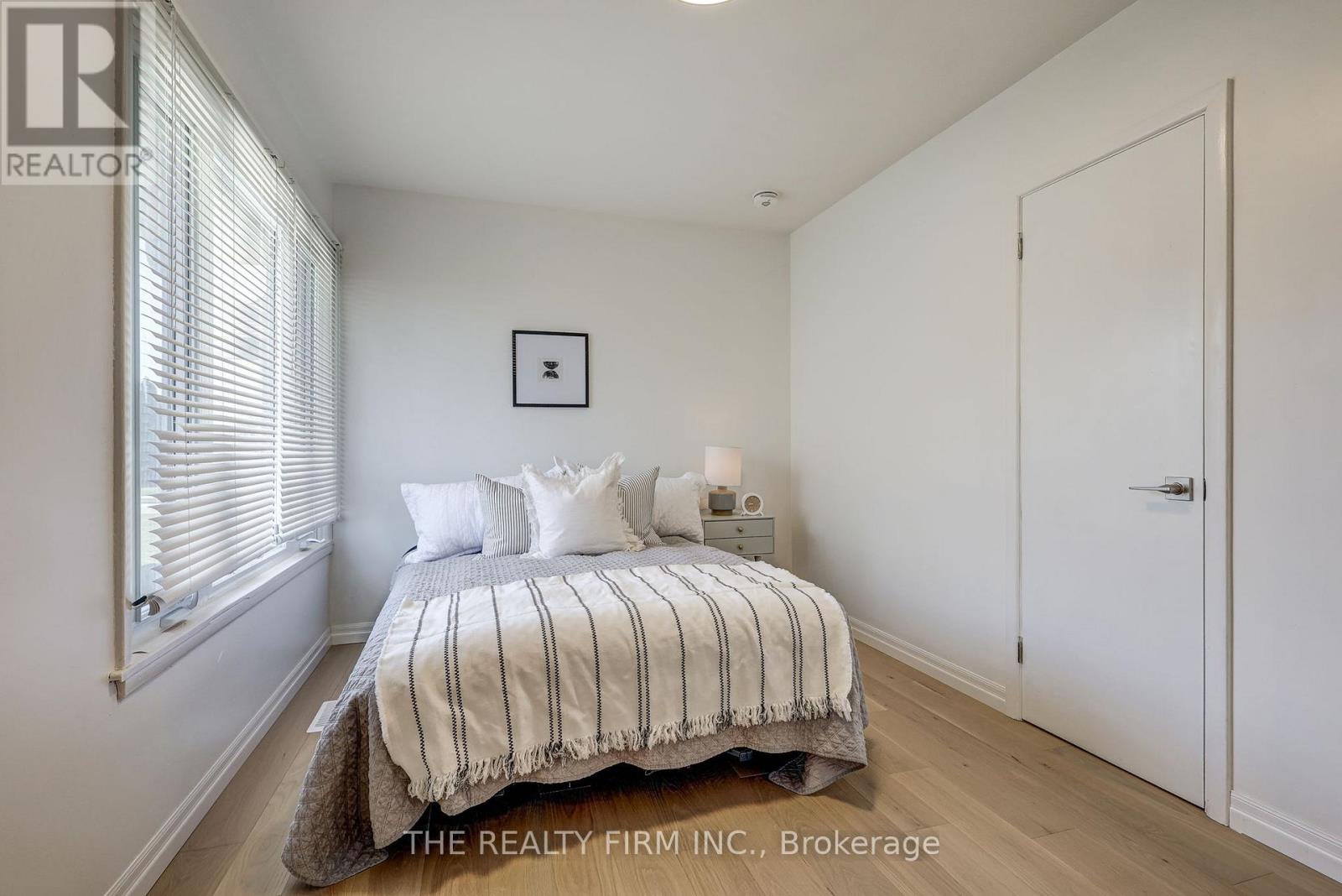 Main Floor - 408 Ridgewood Crescent, London South, Ontario  N6J 3H3 - Photo 19 - X14094064