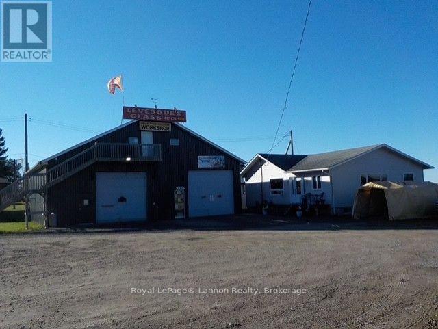102 KENOGAMI ROAD, Greenstone, Ontario