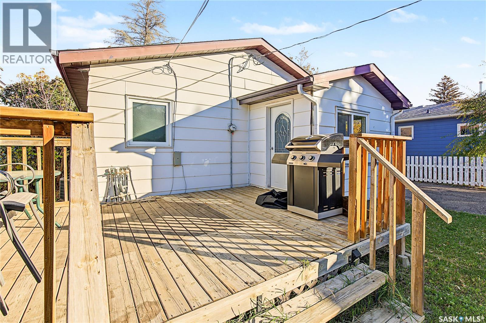 929 Hall Street W, Moose Jaw, Saskatchewan  S6H 2S3 - Photo 34 - SK051433