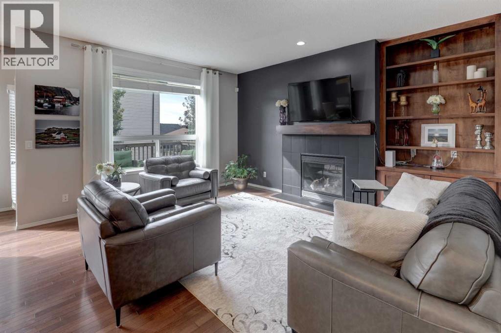 50 Pantego Point Nw, Calgary, Alberta  T3K 0C1 - Photo 6 - A2345597