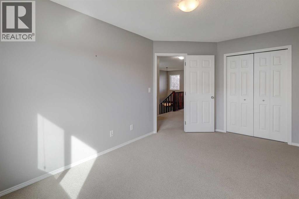 50 Pantego Point Nw, Calgary, Alberta  T3K 0C1 - Photo 19 - A2345597