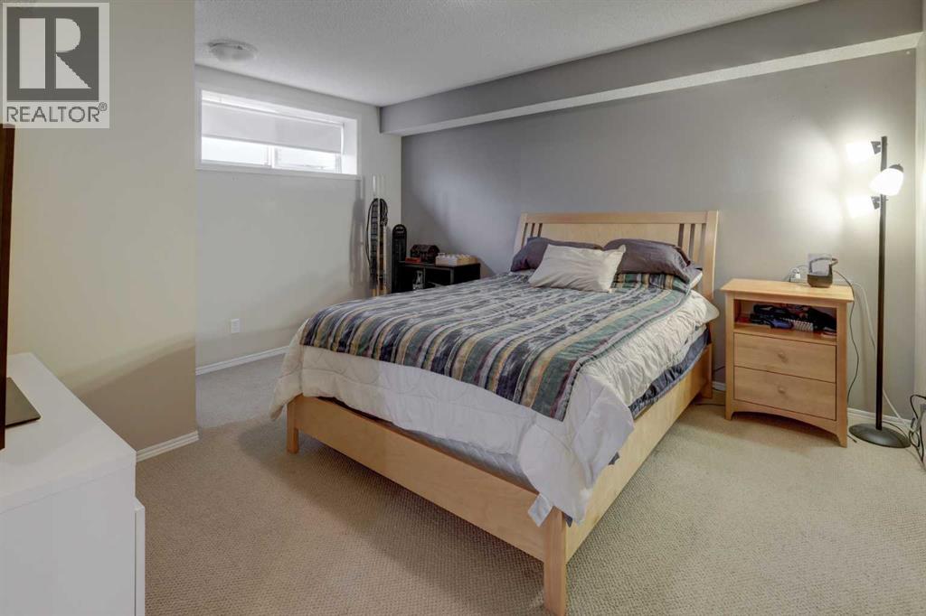 50 Pantego Point Nw, Calgary, Alberta  T3K 0C1 - Photo 26 - A2345597