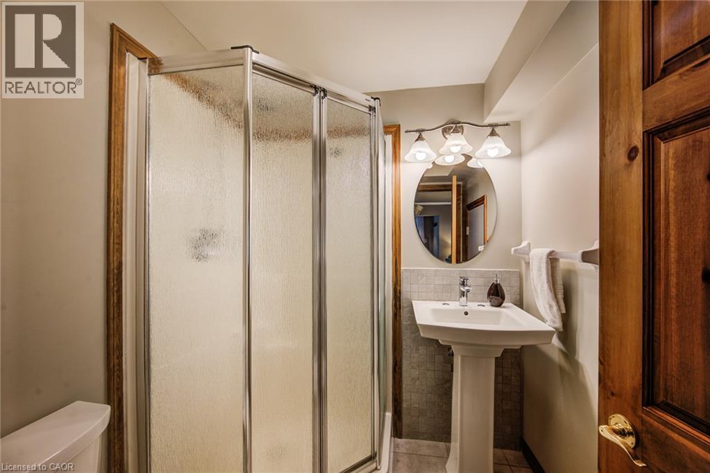 39 Oliver Court SE, Kitchener, Ontario  N2N 3E7 - Photo 39 - 40870642