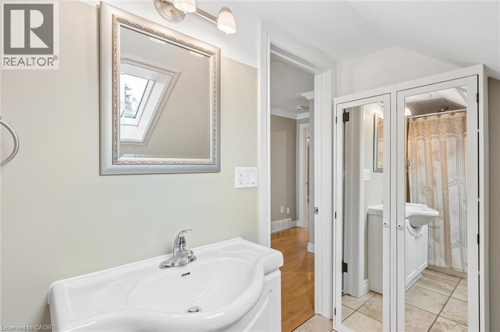 16 Devitt Avenue S Unit# Upper, Waterloo, Ontario  N2J 1Y5 - Photo 21 - 40871279