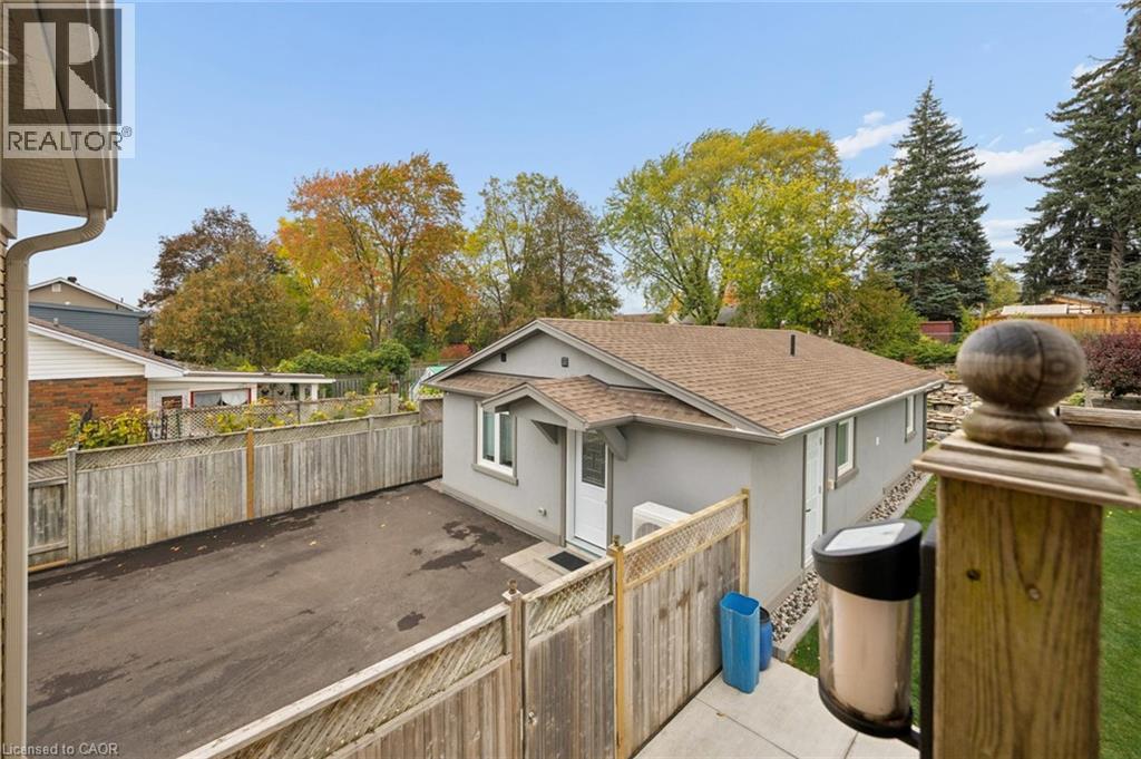 16 Devitt Avenue S Unit# Upper, Waterloo, Ontario  N2J 1Y5 - Photo 24 - 40871279