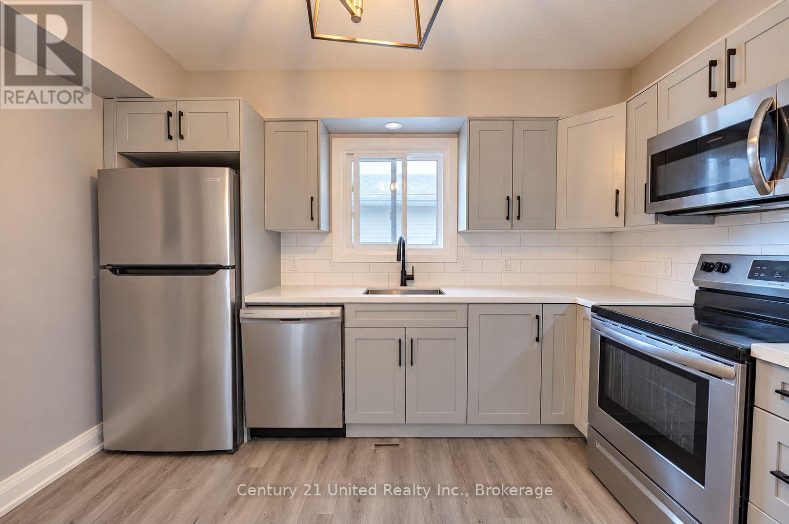 818 Orpington Road, Peterborough, Ontario  K9J 7X5 - Photo 2 - X14094158