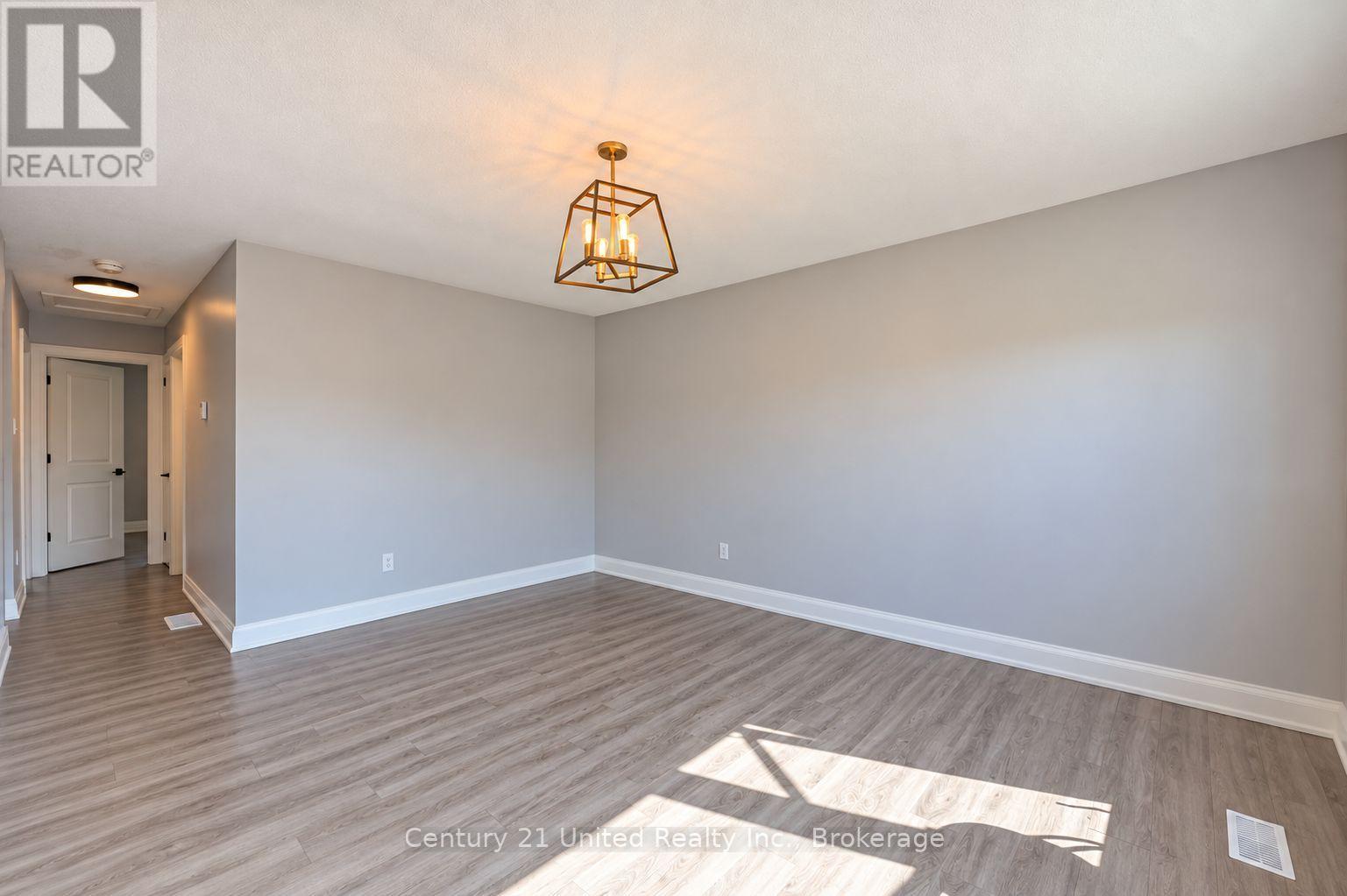 818 Orpington Road, Peterborough, Ontario  K9J 7X5 - Photo 5 - X14094158