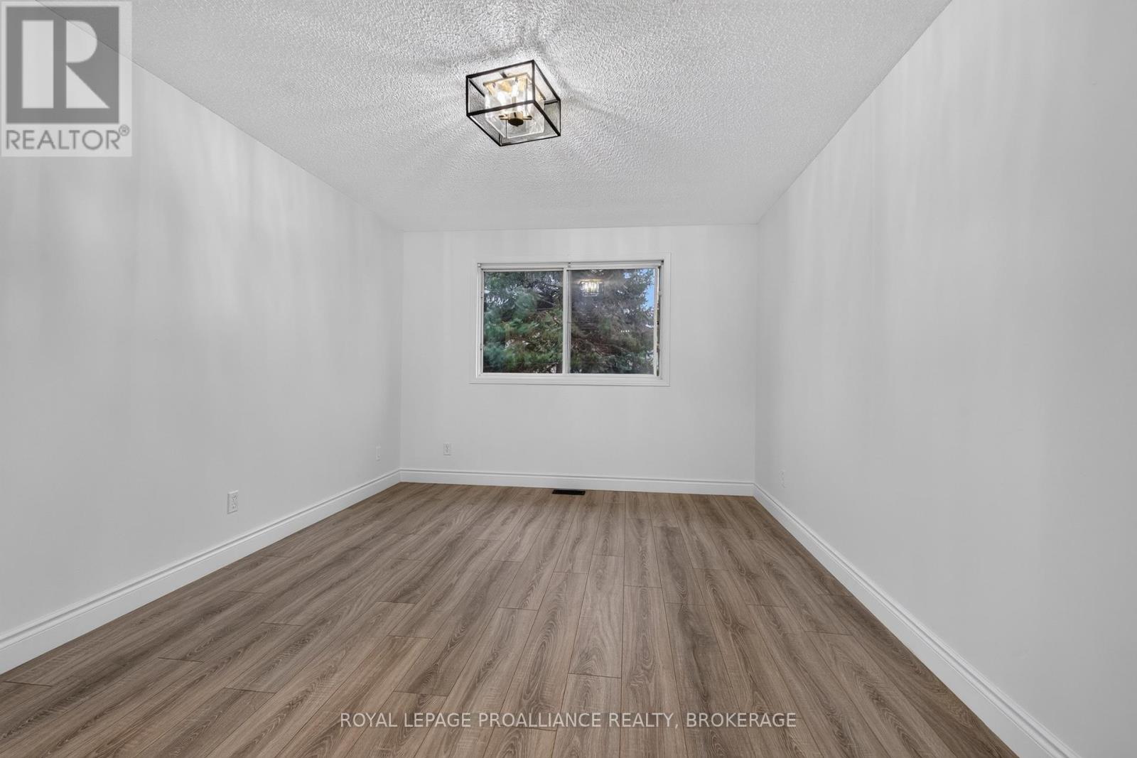 1371 Brackenwood Crescent, Kingston, Ontario  K7P 2W4 - Photo 17 - X14094236