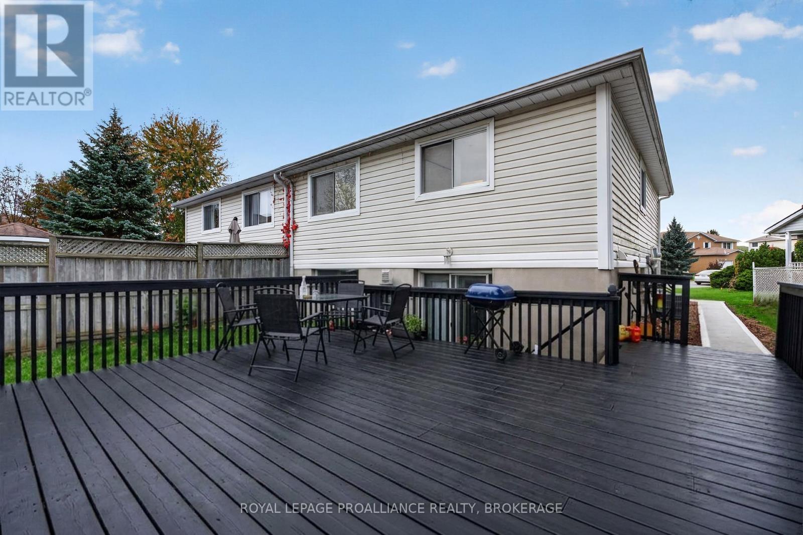 1371 Brackenwood Crescent, Kingston, Ontario  K7P 2W4 - Photo 40 - X14094236