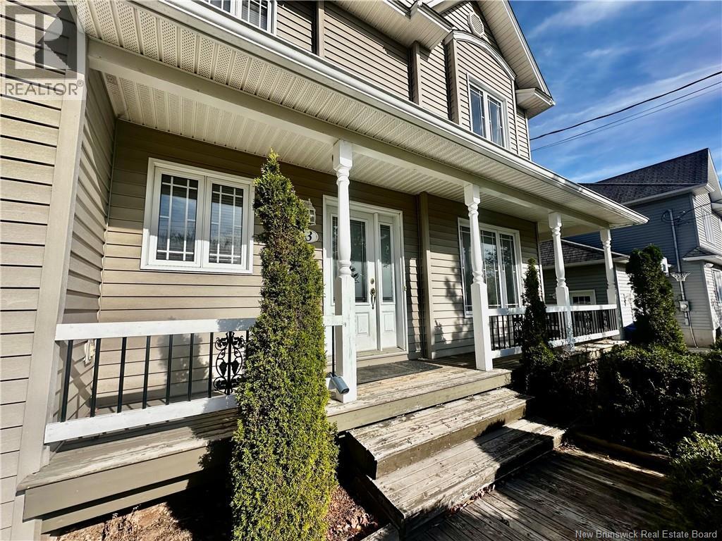 93 Shannon Drive, Moncton, New Brunswick  E1G 4X6 - Photo 2 - NB149065