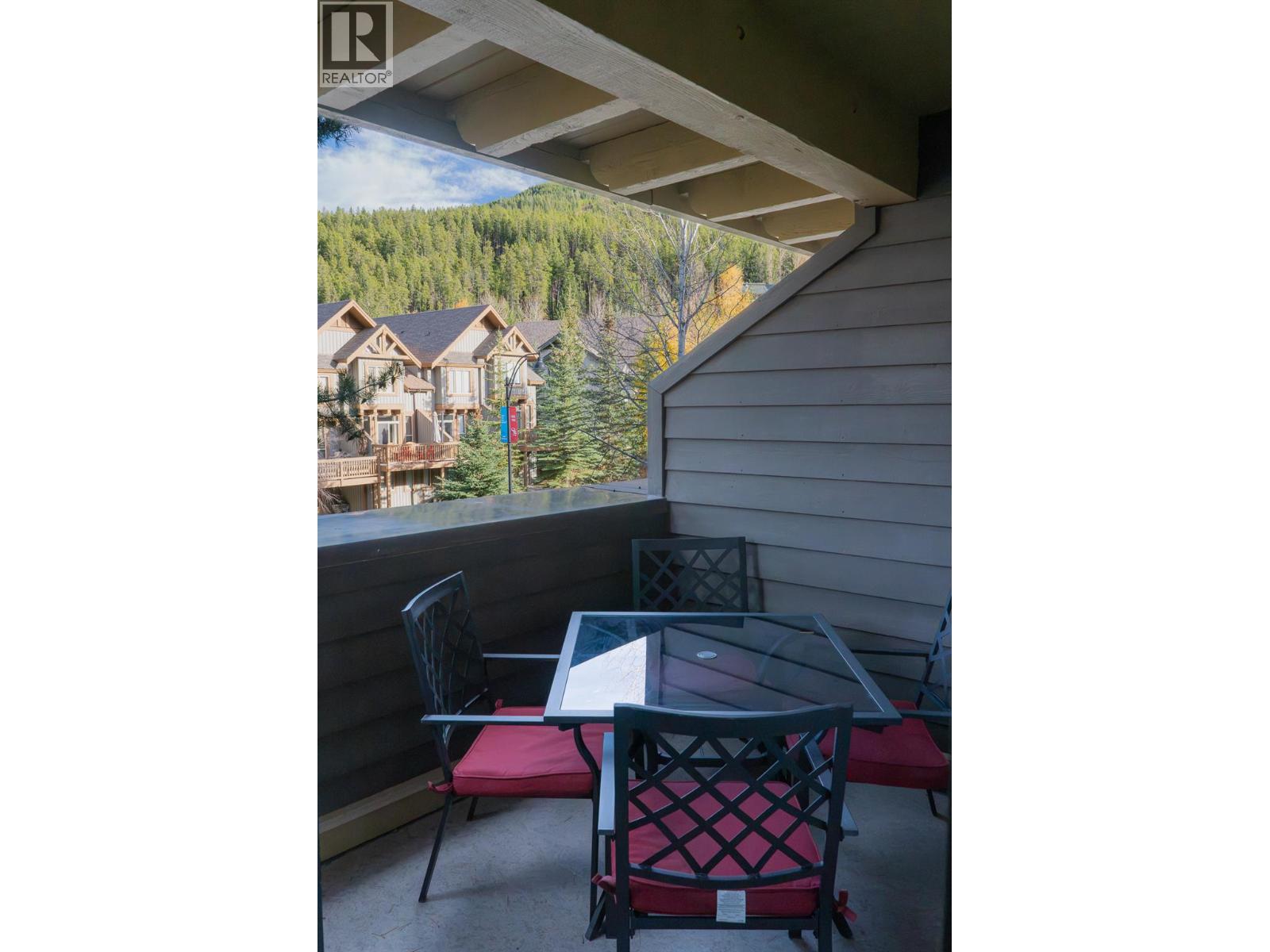 2070 Summit Drive Drive Unit# 306