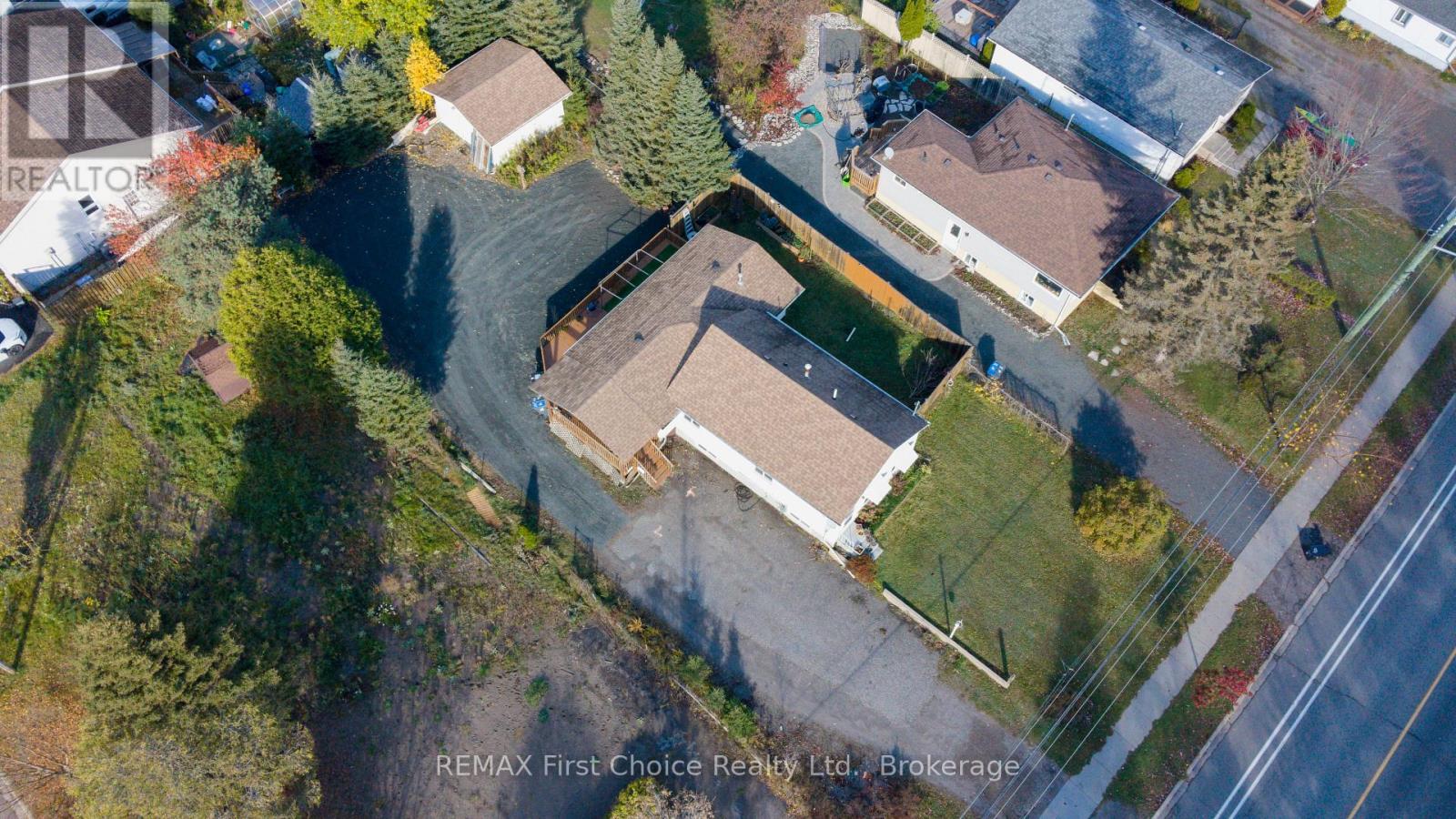 729 Hodder Avenue, Thunder Bay, Ontario  P7A 1W2 - Photo 8 - X14094240