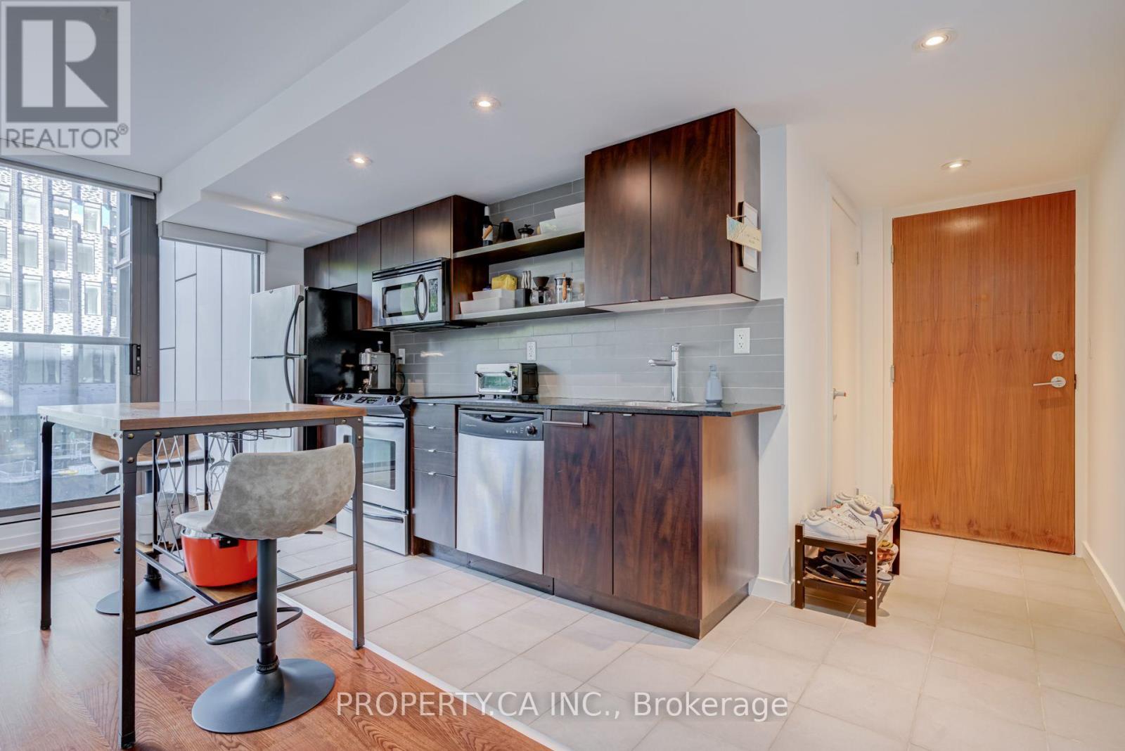 303 - 33 Lombard Street, Toronto, Ontario M5C 3H8 - Photo 6 - C14094294