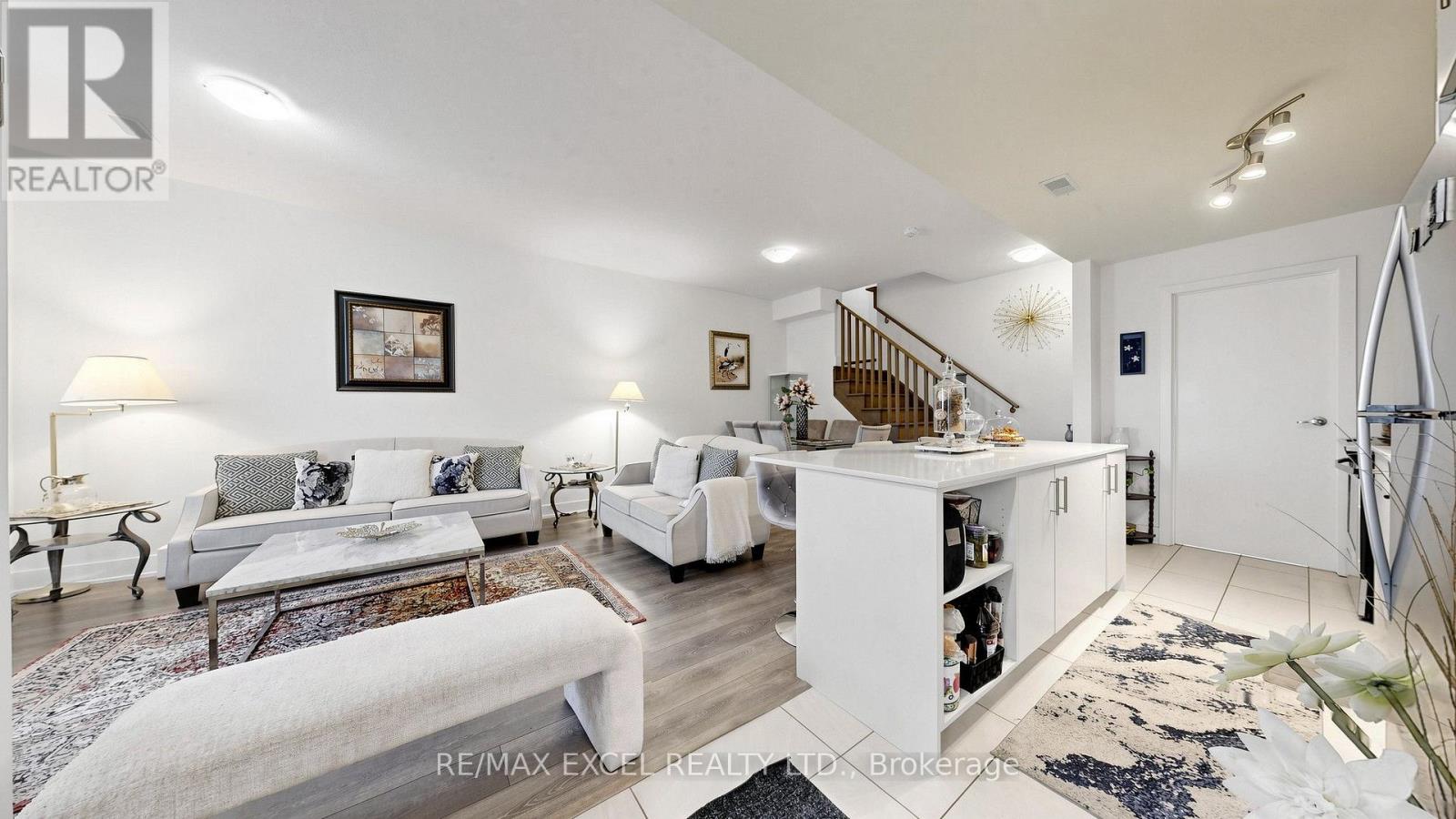 Th108 - 19 Allenbury Gardens, Toronto (Don Valley Village), Ontario  M2J 0G6 - Photo 14 - C14094332