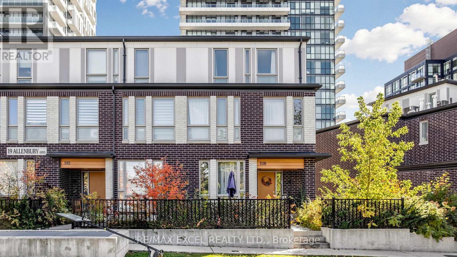Th108 - 19 Allenbury Gardens, Toronto (Don Valley Village), Ontario  M2J 0G6 - Photo 3 - C14094332
