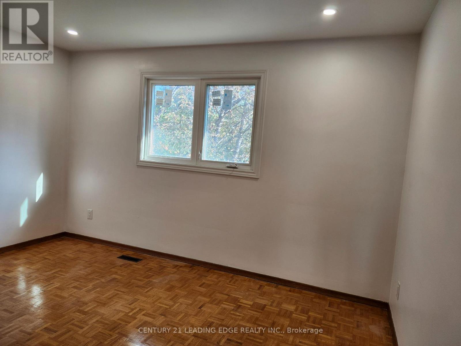 Main - 959 Huntingwood Drive S, Toronto, Ontario  M1S 1K3 - Photo 13 - E14094156