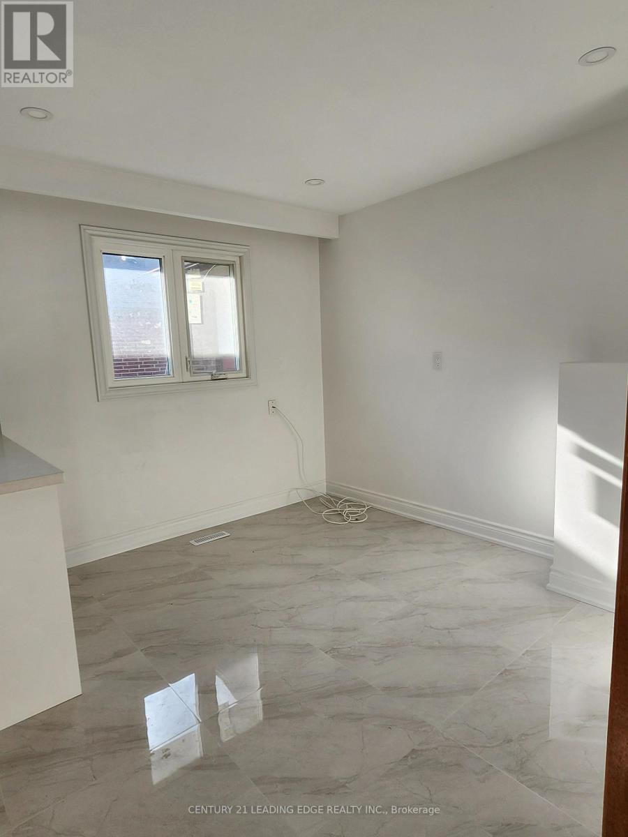 Main - 959 Huntingwood Drive S, Toronto, Ontario  M1S 1K3 - Photo 7 - E14094156