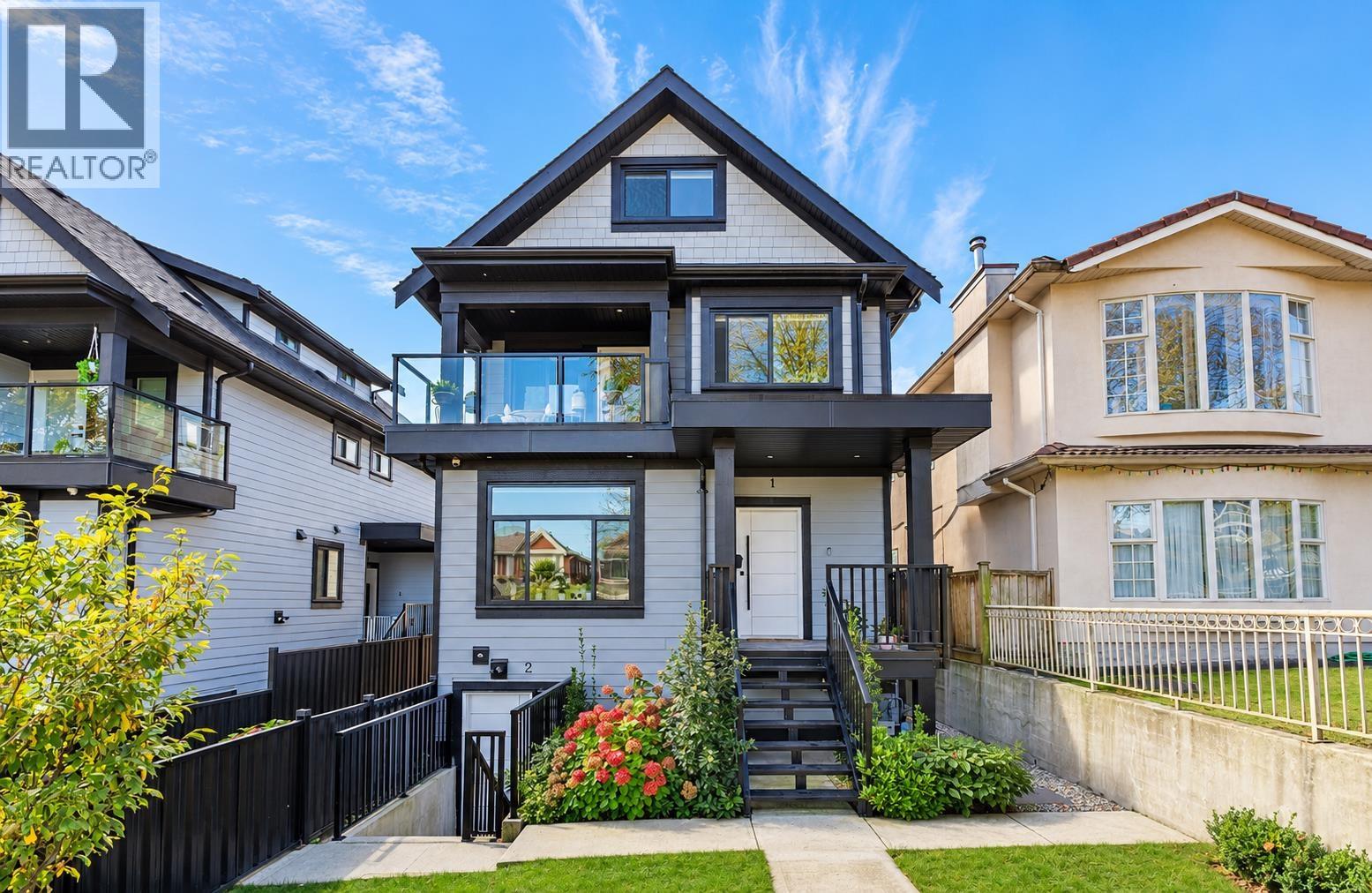 3436 E 4TH AVENUE, vancouver, British Columbia