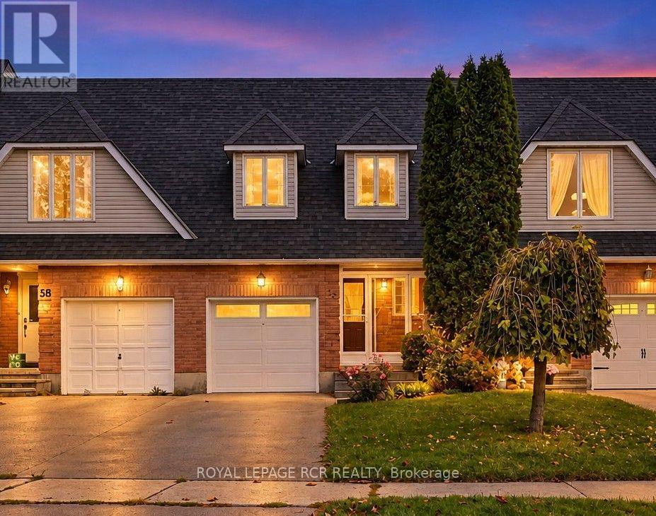 56 Oakridge Court, East Gwillimbury, Ontario  L9N 1M5 - Photo 1 - N14094216