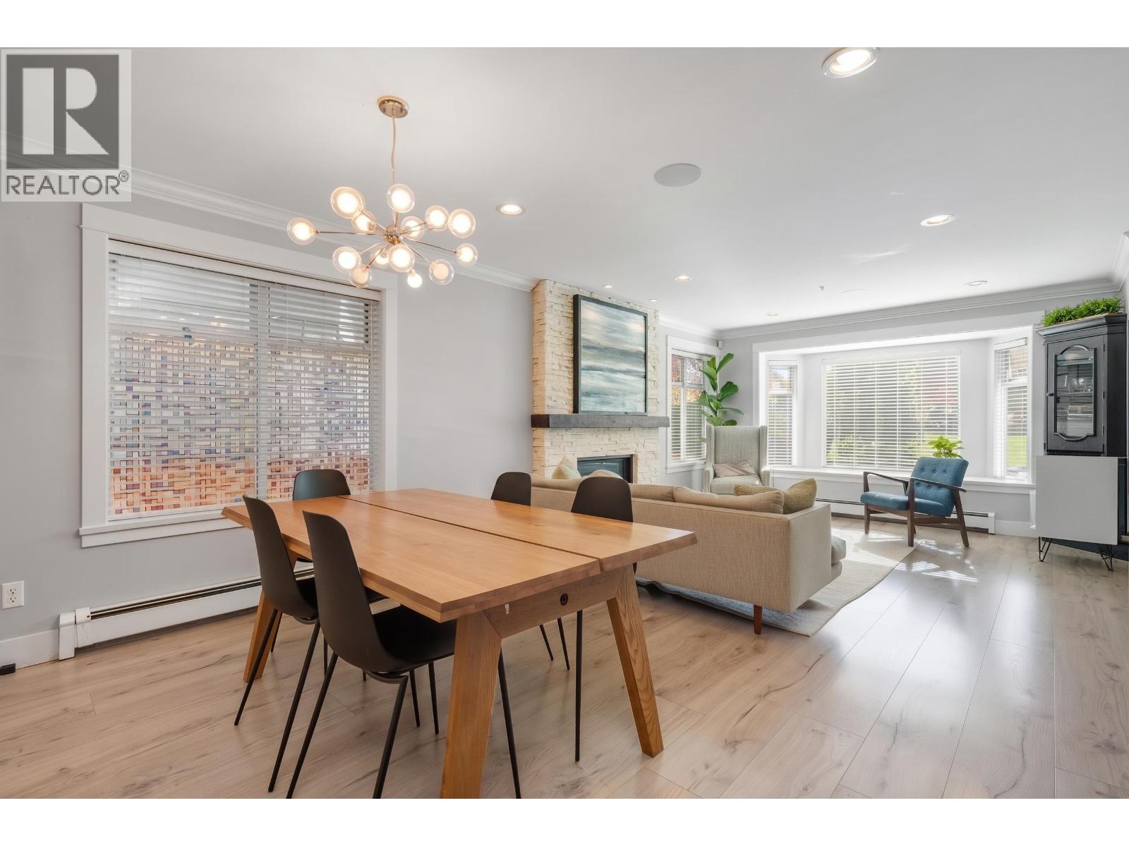 35 W 15TH AVENUE