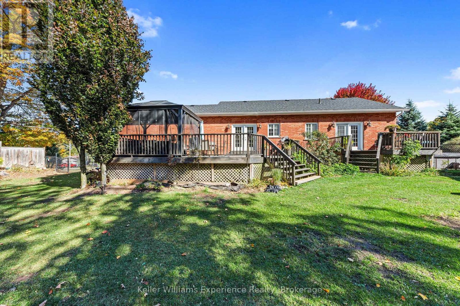 8 West Street, Penetanguishene, Ontario  L9M 1R4 - Photo 22 - S14094154