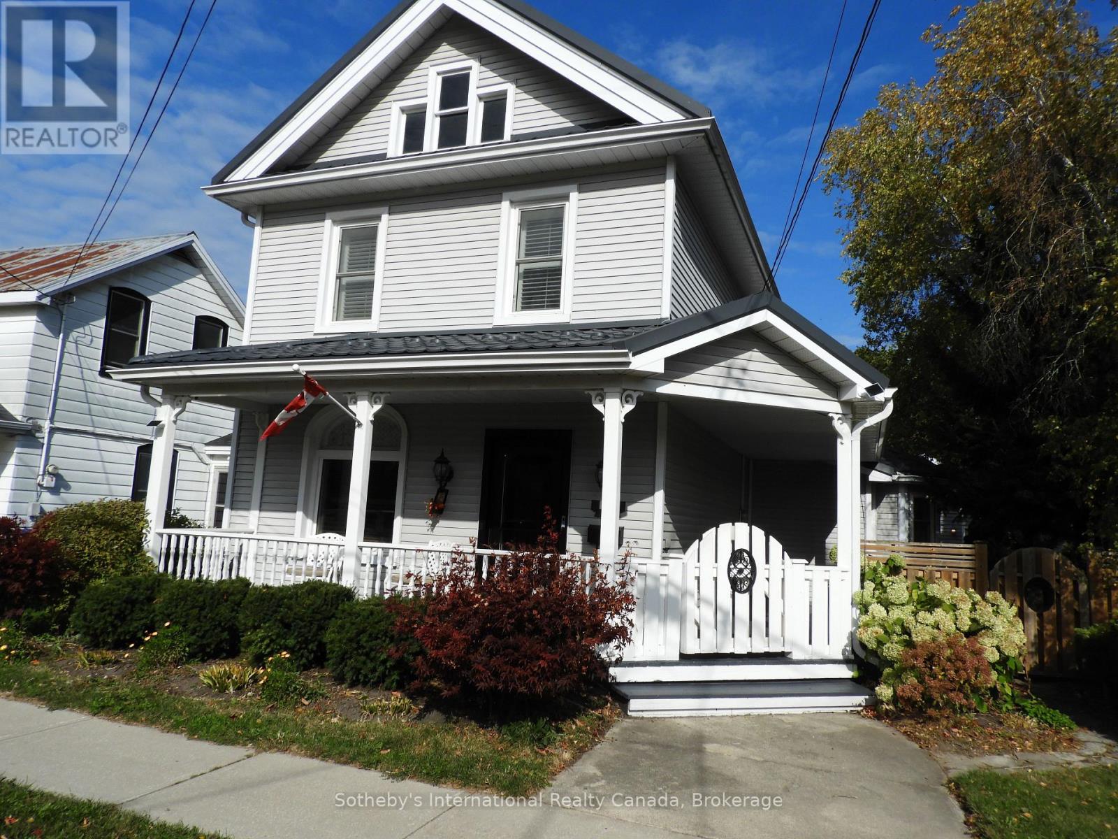 77 FOURTH STREET W, collingwood, Ontario
