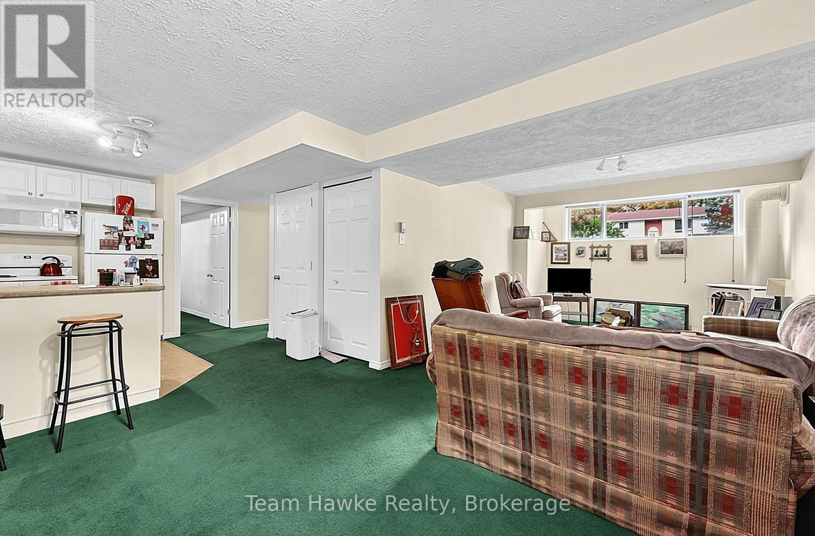 16 Brule Street, Penetanguishene, Ontario  L9M 1B2 - Photo 25 - S14094226