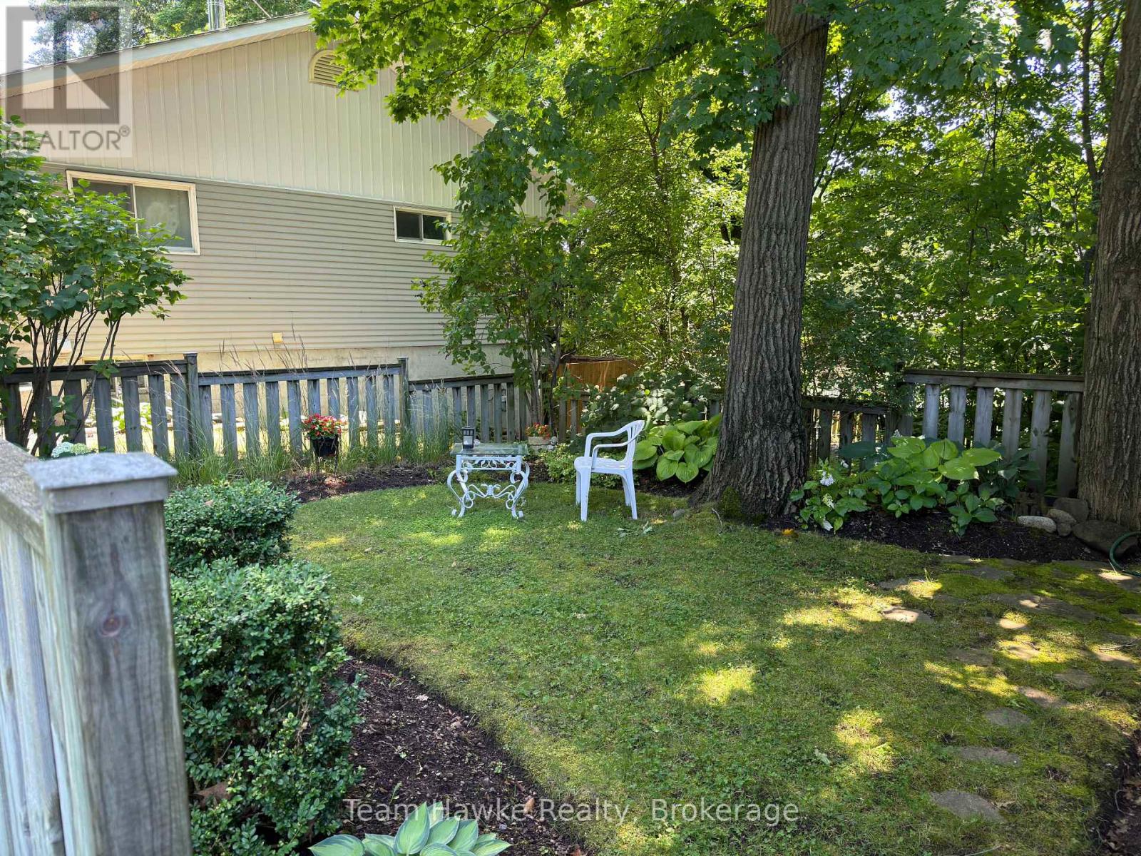 16 Brule Street, Penetanguishene, Ontario  L9M 1B2 - Photo 36 - S14094226